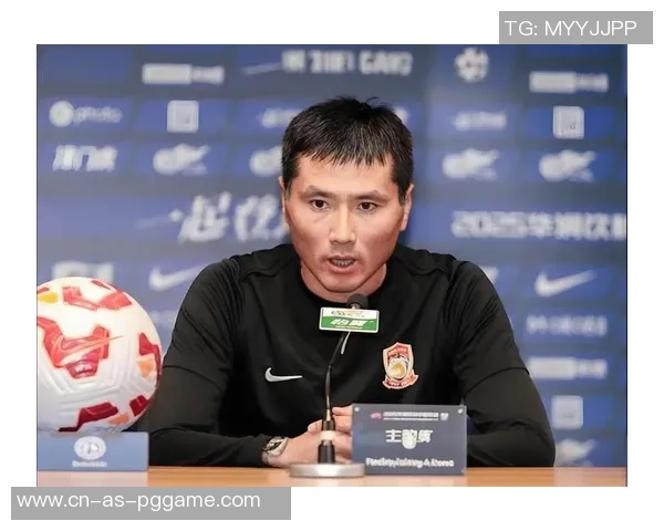 李璇：邵佳一心里坚决，对带国足或许接受的压力，应该有预期